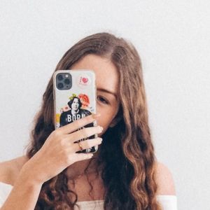 Meet your Posher, Dana